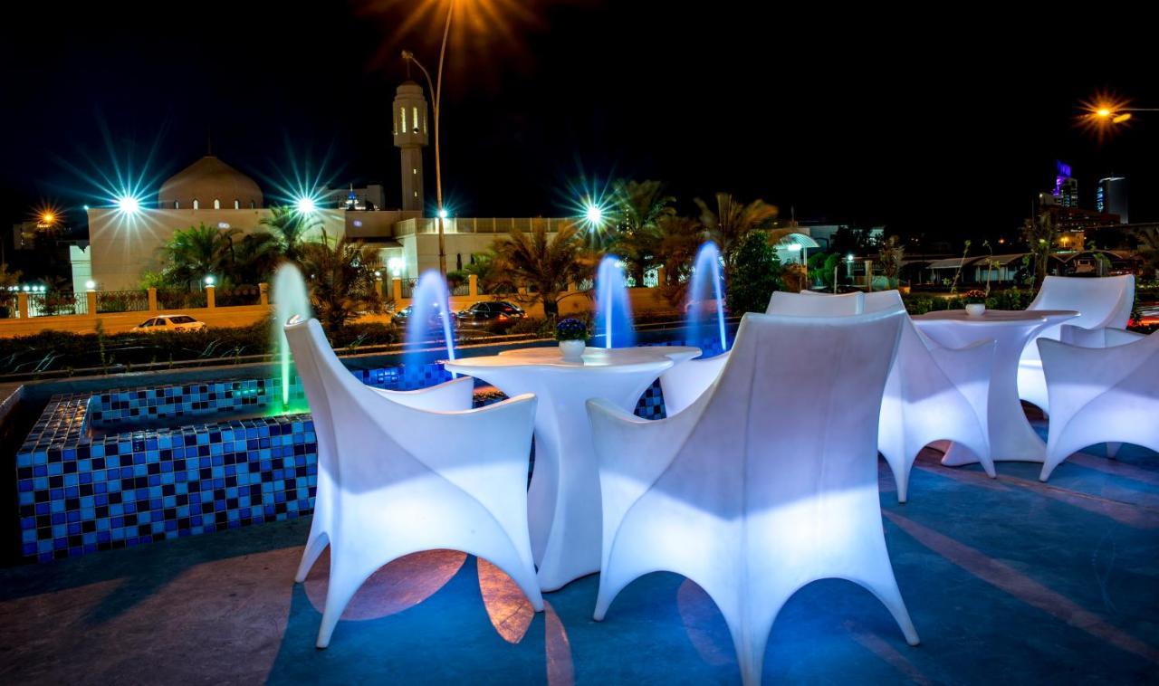 Flowery Holiday Suites الكويت المظهر الخارجي الصورة